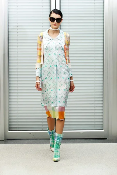 Look 19